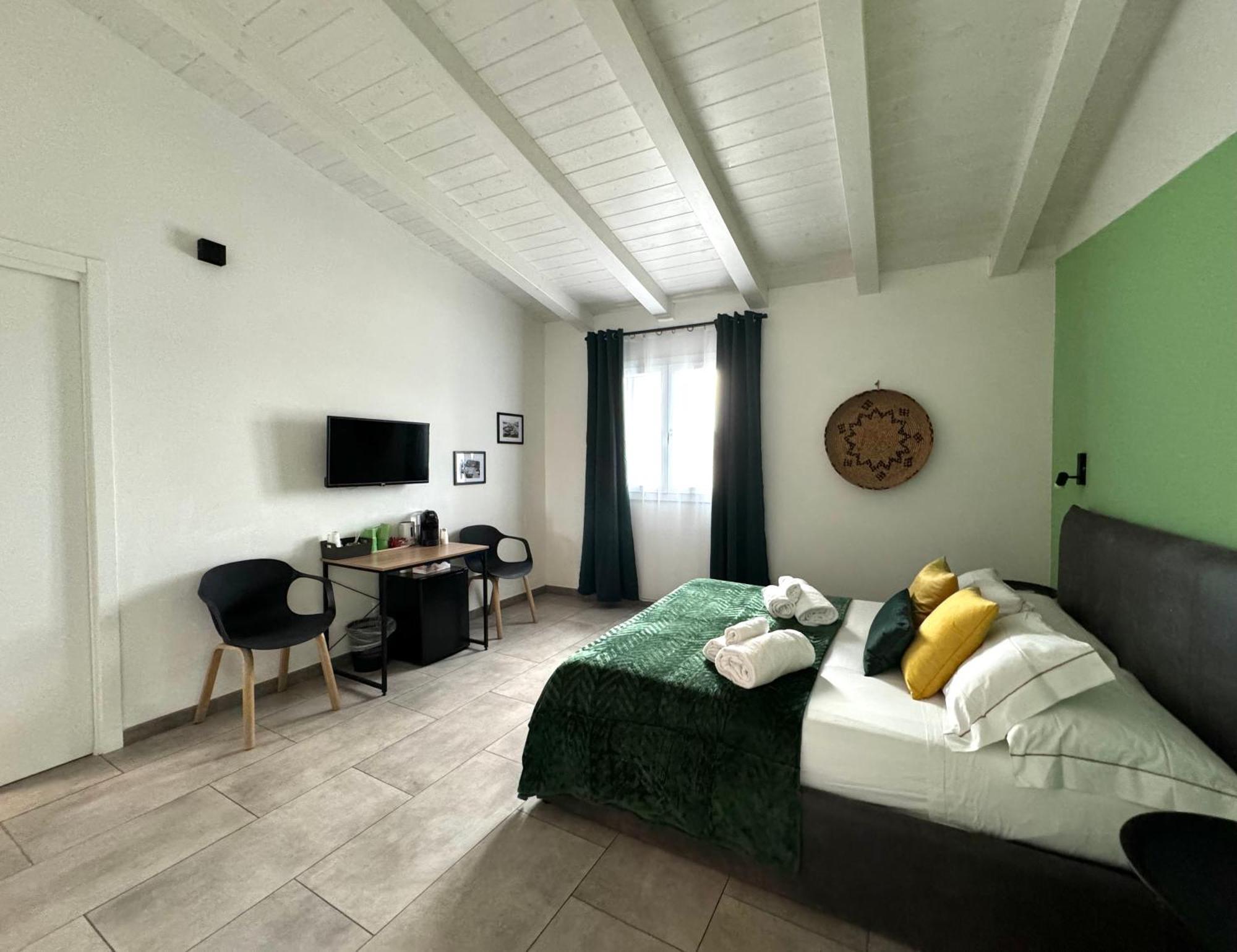 Citroom - Green City Rooms Olbia Exterior foto